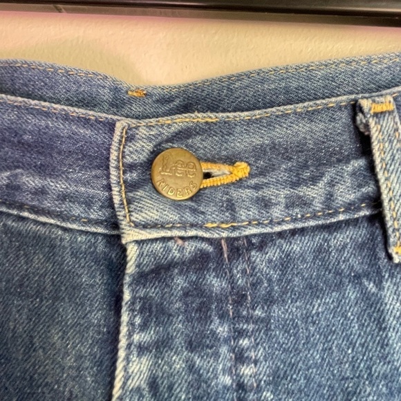 Vintage 70s High Waisted Lee Jeans - Picture 5 of 10